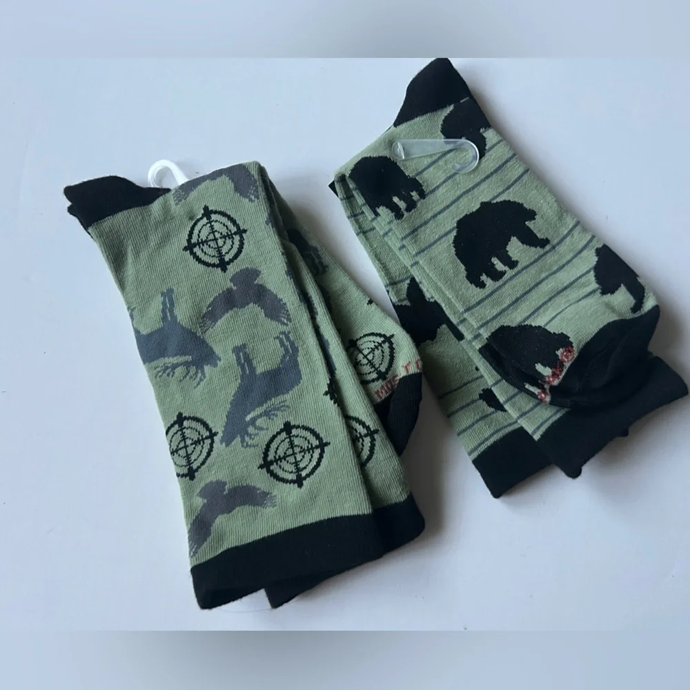 2 Mossy Oak Crew socks